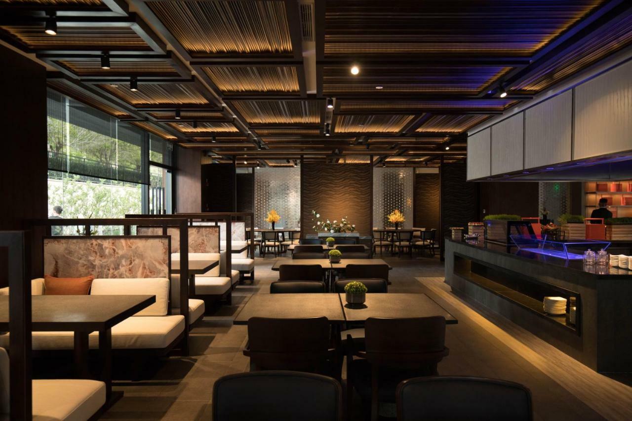 Howard Johnson Jinlin Plaza Lijiang Lệ Giang Ngoại thất bức ảnh