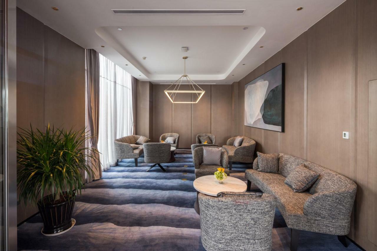 Howard Johnson Jinlin Plaza Lijiang Lệ Giang Ngoại thất bức ảnh