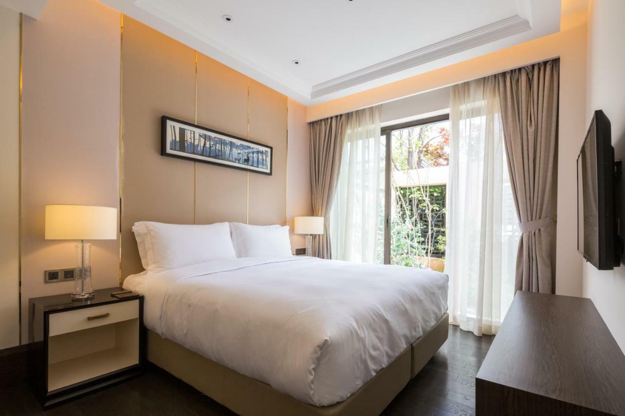 Howard Johnson Jinlin Plaza Lijiang Lệ Giang Ngoại thất bức ảnh