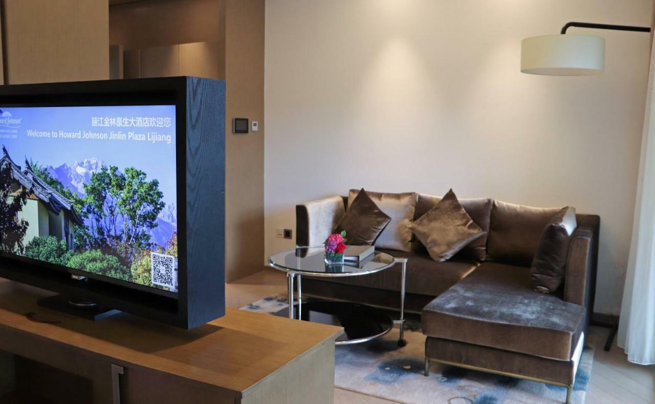Howard Johnson Jinlin Plaza Lijiang Lệ Giang Ngoại thất bức ảnh