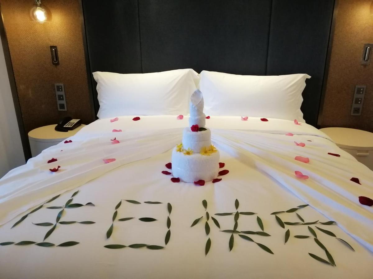 Howard Johnson Jinlin Plaza Lijiang Lệ Giang Ngoại thất bức ảnh