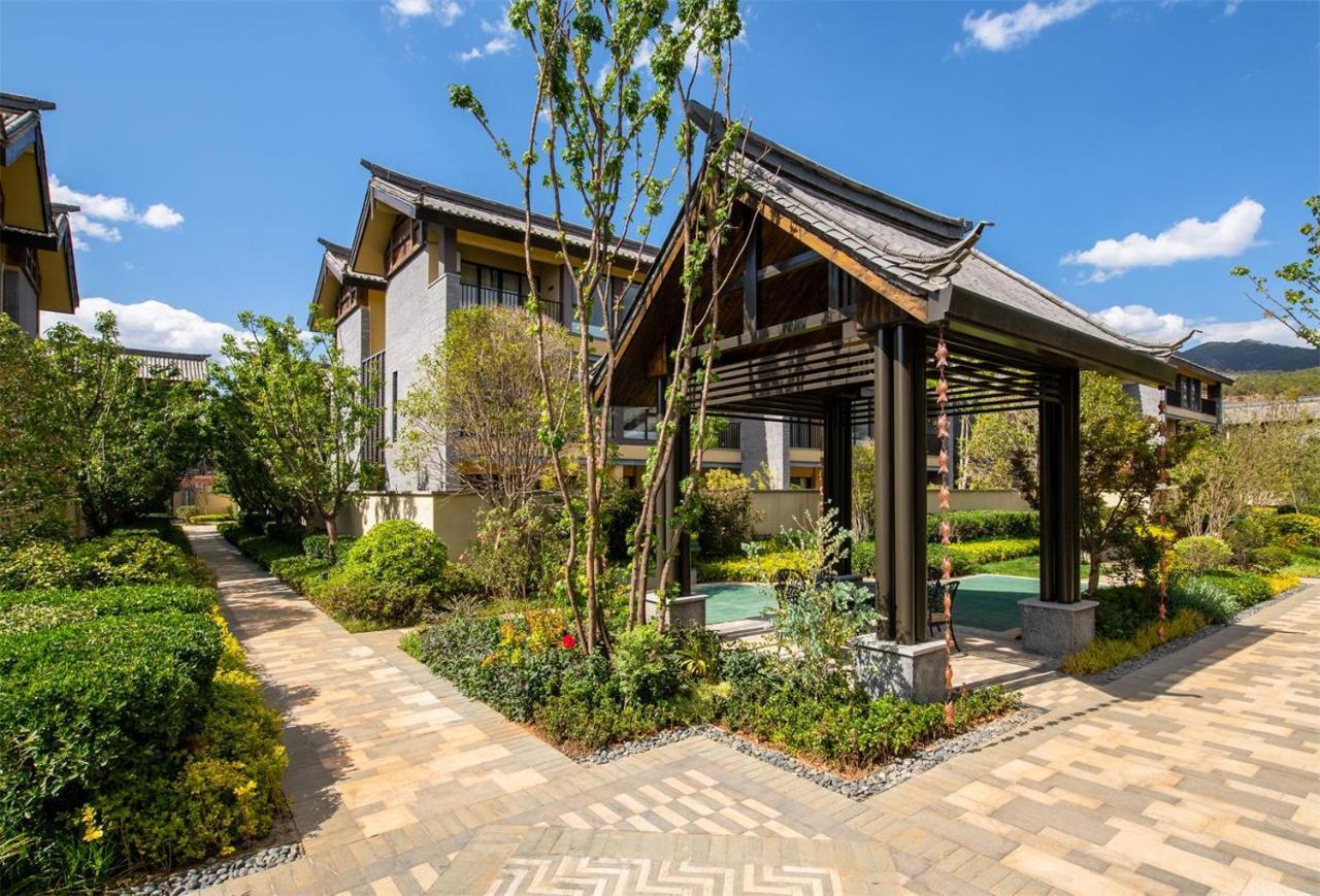 Howard Johnson Jinlin Plaza Lijiang Lệ Giang Ngoại thất bức ảnh